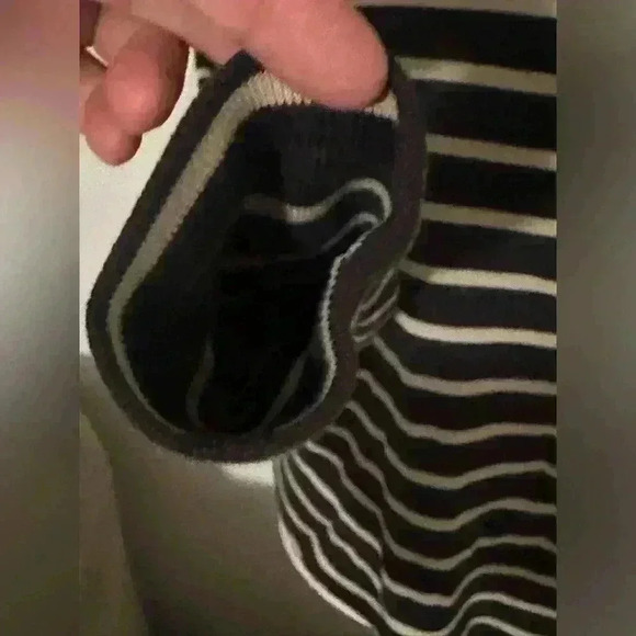 LL Bean Women’s Crew Neck Black/Cream Striped Longsleeve Tight Knit Pullover.  M - Picture 3 of 12